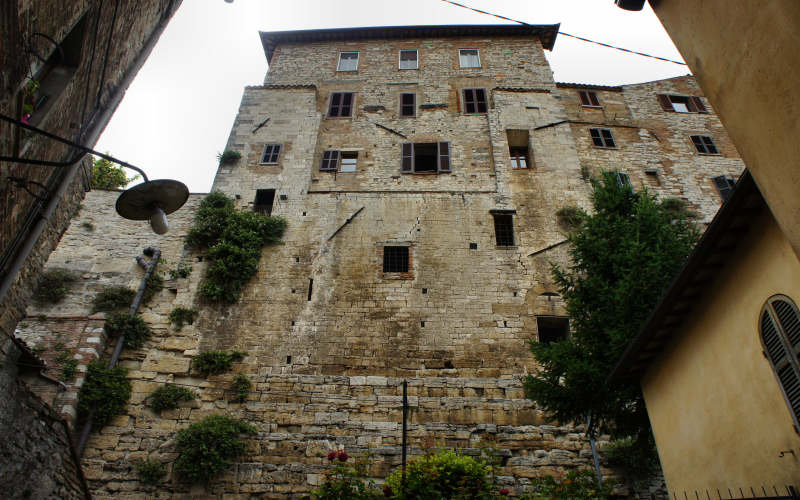 Via Amerina, Todi