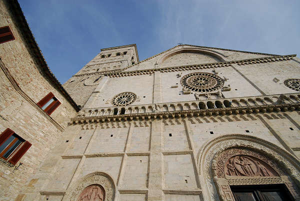 Duomo, Assisi