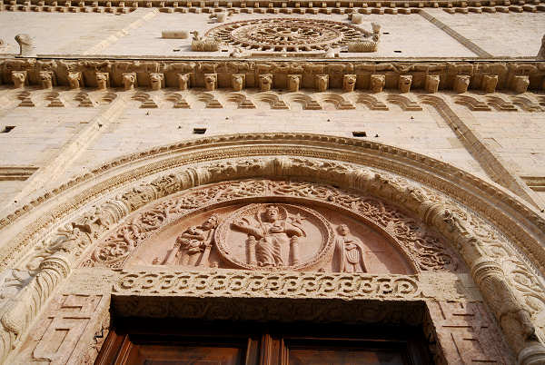 Duomo, Assisi