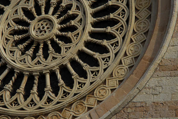 Basilica Santa Chiara, Assisi