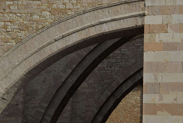 Basilica Santa Chiara, Assisi