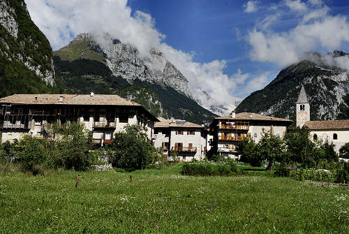 Dorsino - Val d'Ambiez, Banale, Val Giudicarie